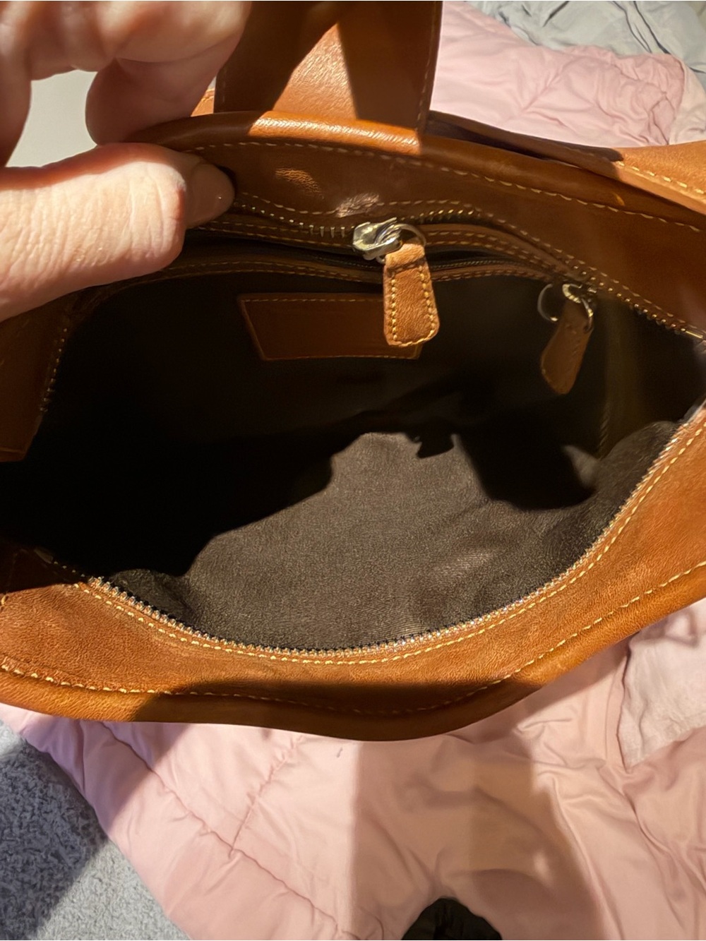 Coach Saddle Shoulder Bag in Warm Tan Leather with Buckle - Picture 10 of 10